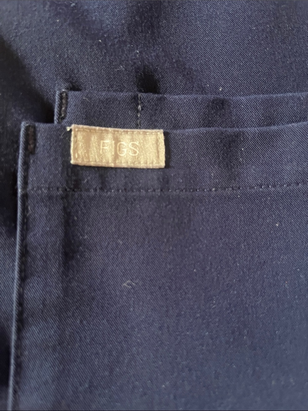 Figs Men's Navy V-Neck Scrub Top with Chest Pocket - Picture 6 of 6